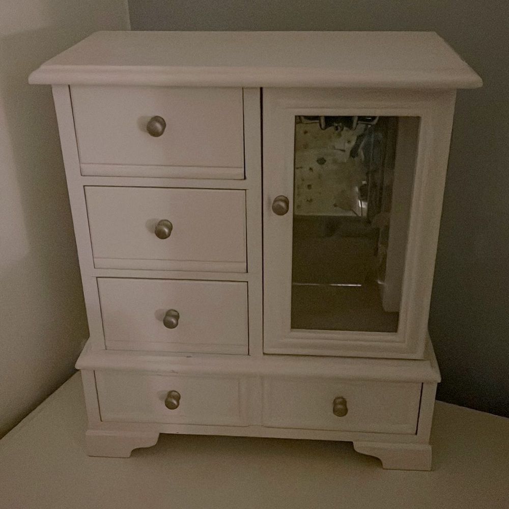 Jewerly storage